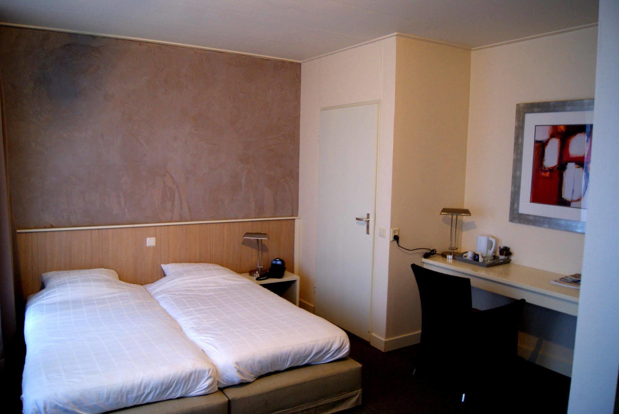 Losser Hotel Marktzicht מראה חיצוני תמונה